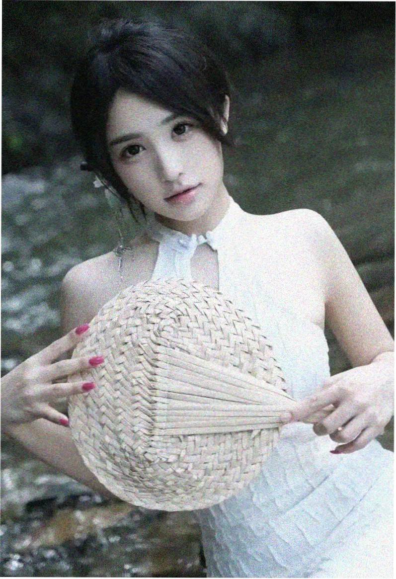 未来影院短剧三分钟告白海报